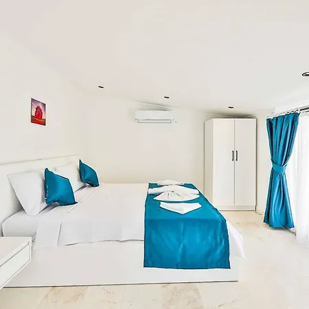 Hotell Tanyeli 1 *